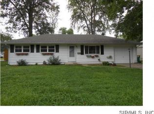 919 W Madison St, Mascoutah, IL
