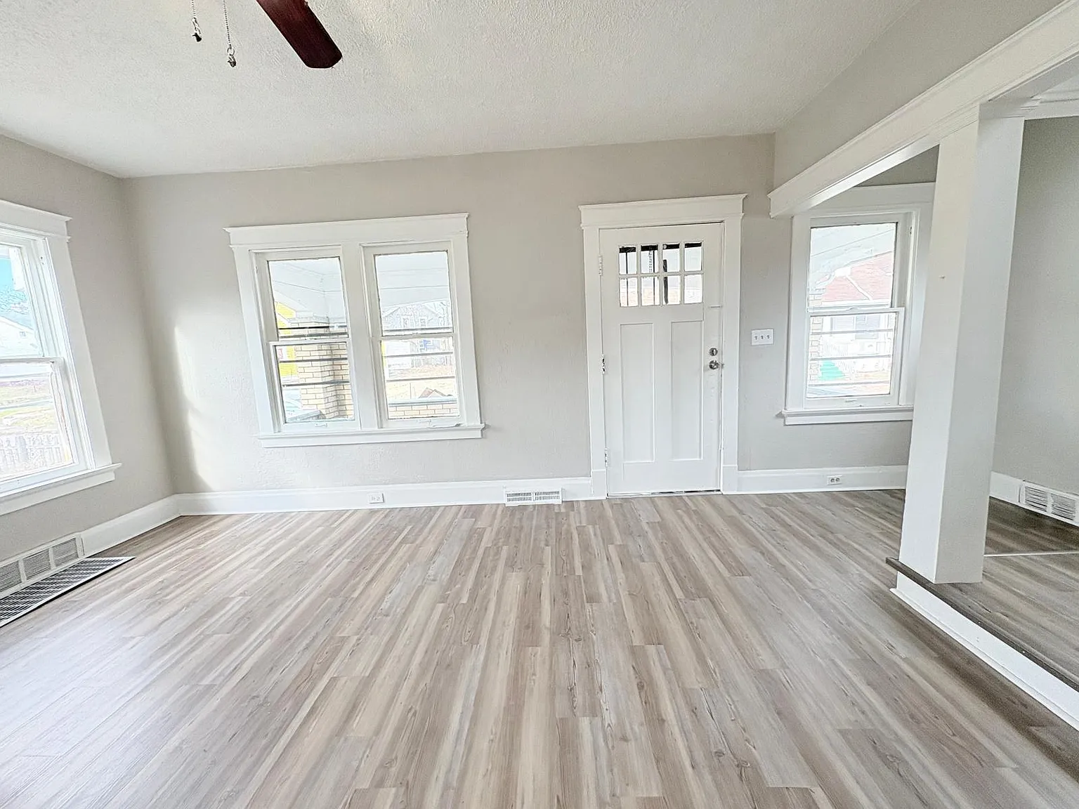 3 bed, 1636 sqft, $1,150 — Photo 4