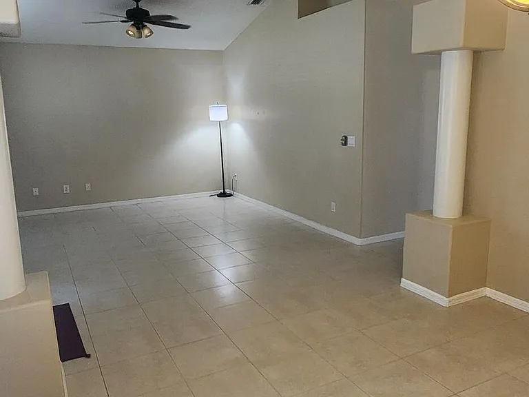3800 Sunbeam Ct — Photo 5