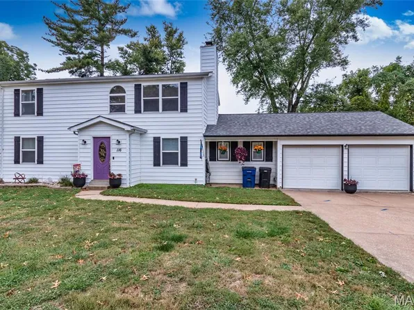 116 Pioneer Dr, Saint Louis, MO 63129