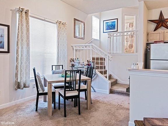 5th image of 627 Island Place Way