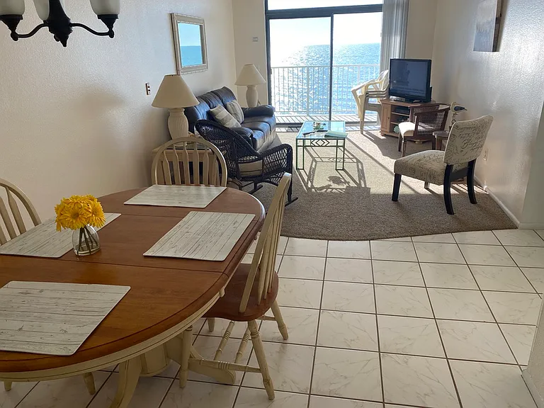 18650 Gulf Blvd #509 — Photo 10