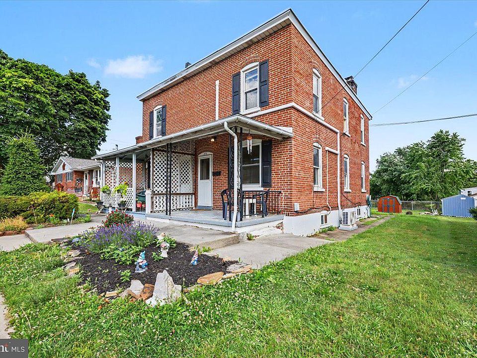 1st image of 414 Fairview St