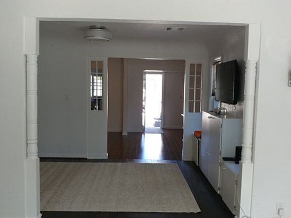 3rd image of 3507 Glenhurst Ave