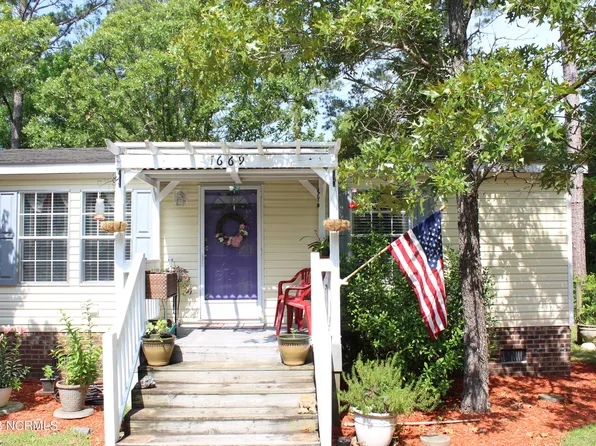 1669 Elon Drive SW, Supply, NC 28462