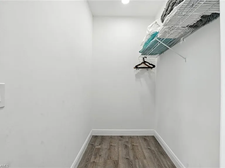 10140 Carolina St — Photo 19