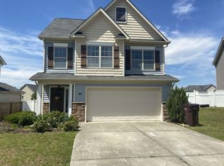 95 Red Coat Dr, Cameron, NC 28326