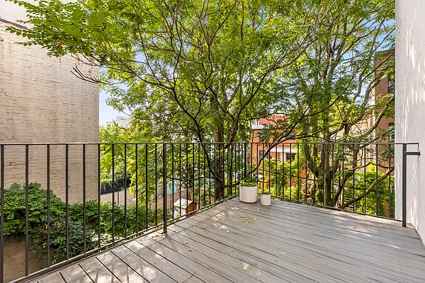 Rented by Corcoran | media 11