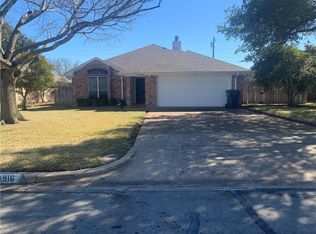 1916 Ruidoso St, Waco, TX 76712