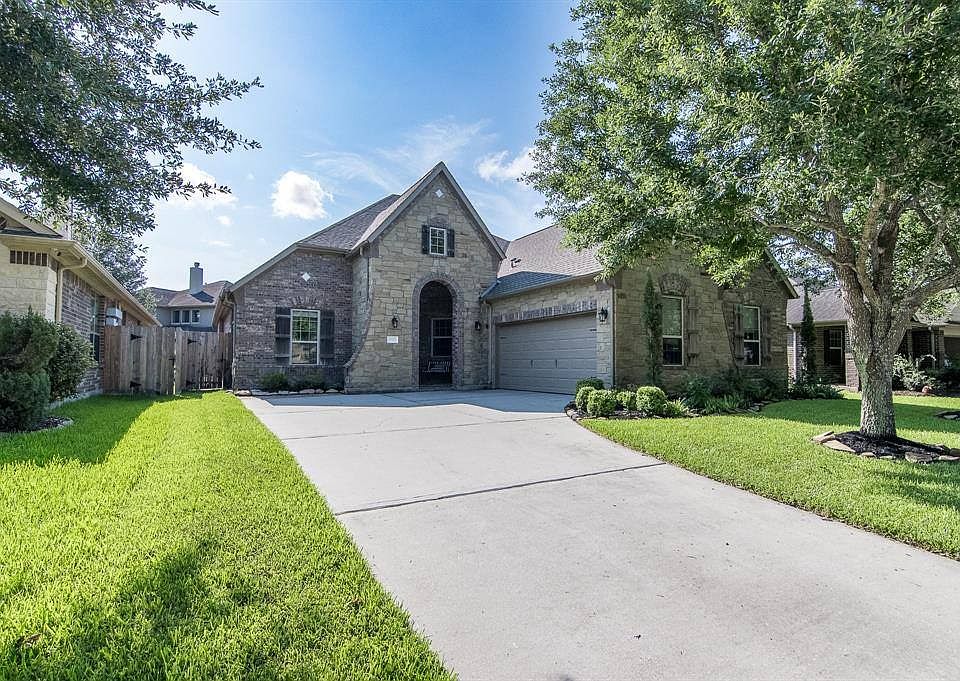 1st image of 25322 Hamden Valley Dr