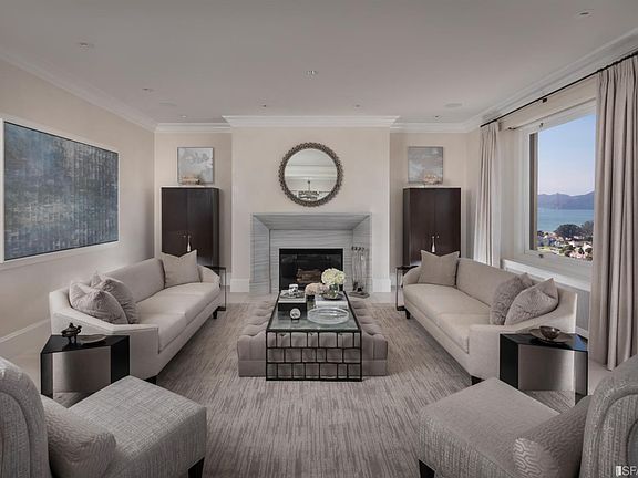 5th image of 1090 Chestnut St #6