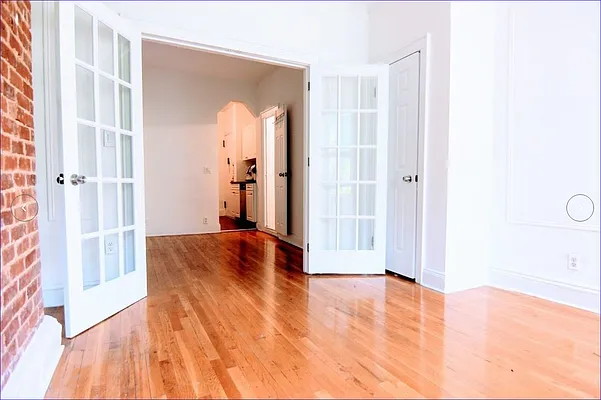 Rented by GPA Realty | media 25