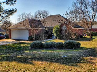 7883 Mary Anne Cir, Shreveport, LA 71107