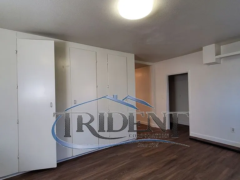 1821 Duplex Sierra Sierra #&-1825 — Photo 6