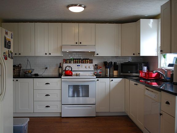Brand new kitchen with lots of storage