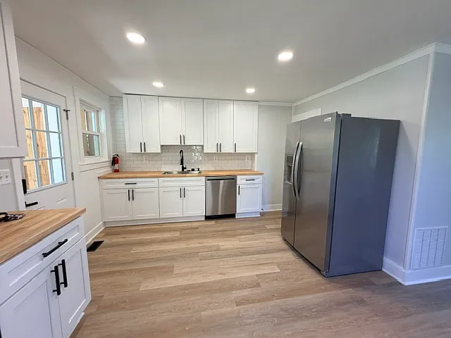 15627 Hanover Pike — Photo 12