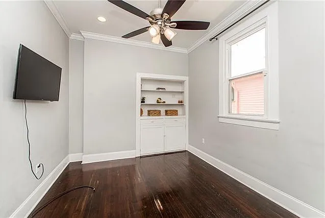 1526 Dante St — Photo 21