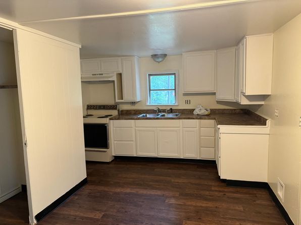 5020 Charter Oak Dr #9