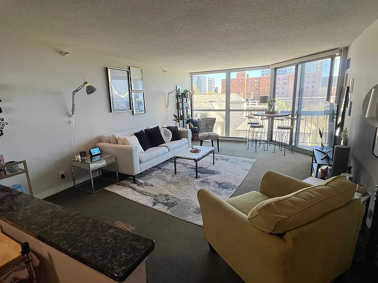 1660 N Prospect Ave #511 — Photo 3