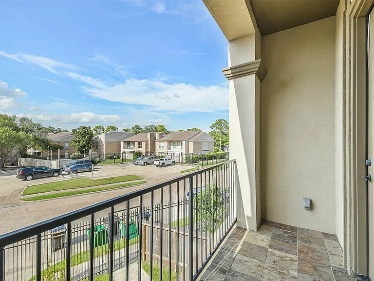 11115 Olympia Dr — Photo 13