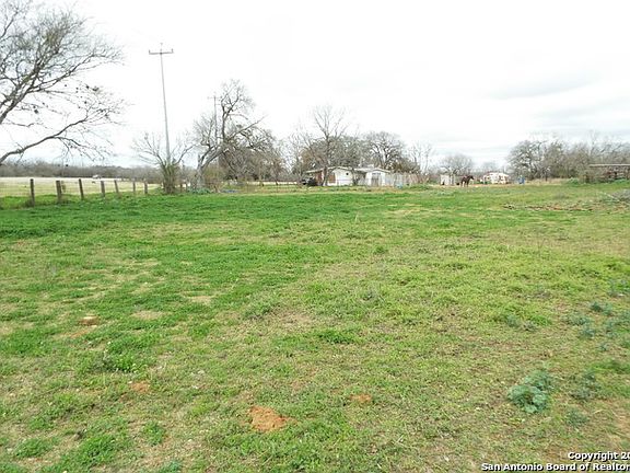 5th image of 2783 S Loop 1604 W
