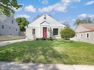 36 Edgemoor Ave, Kalamazoo, MI 49001