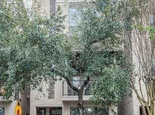 712 W 8th St, Houston, TX 77007