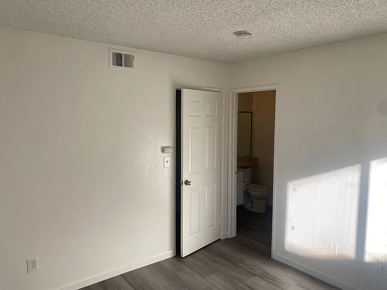 801Paul — Photo 16