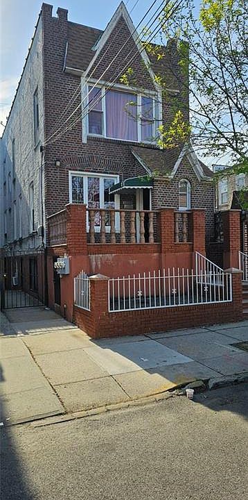 702 E 51st St Brooklyn Ny 11203 Mls 481934 Zillow