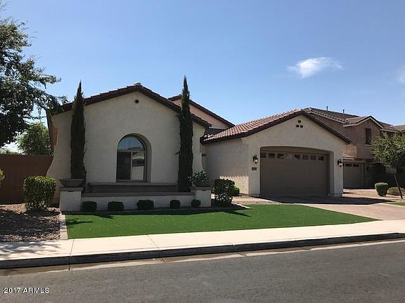 3rd image of 4044 S Camellia Dr