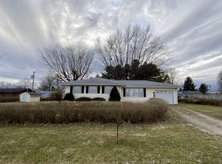 606 S Main St, Fairmount, IL 61841