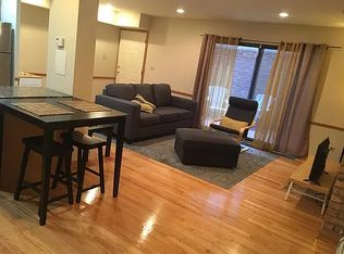 541 W Arlington Pl, Chicago, IL 60614