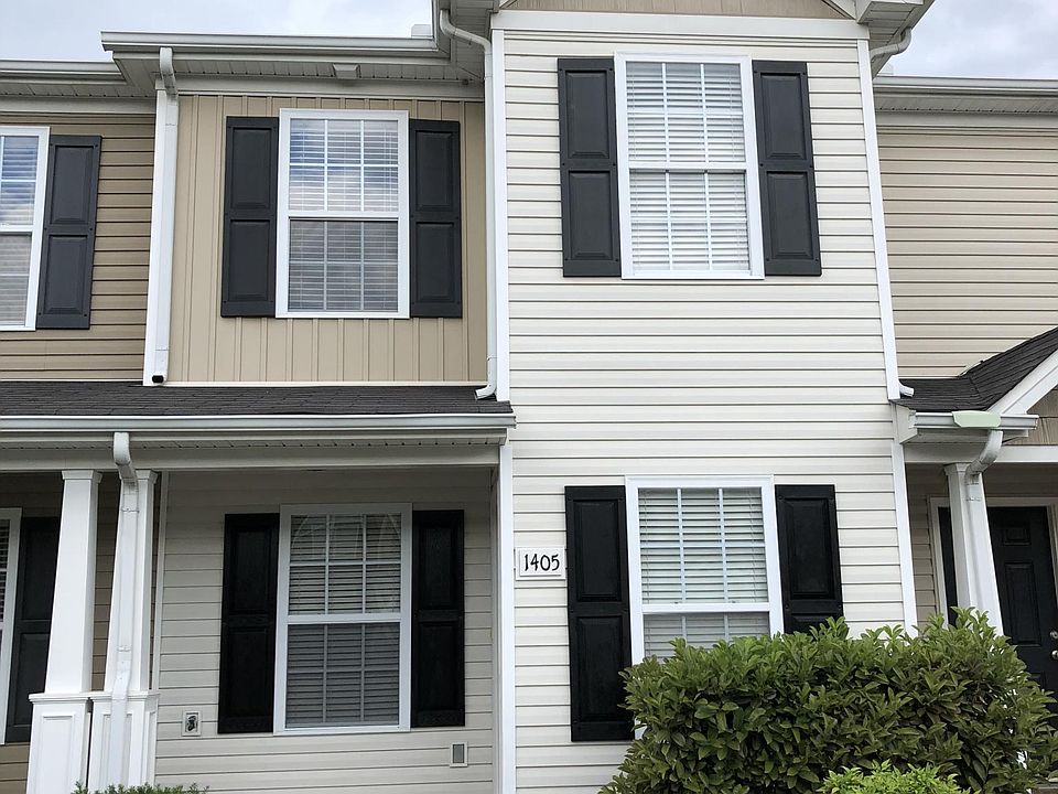 1405 Orange Ct.