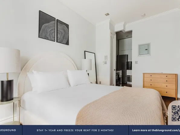 51 Leroy Street image 7 of 17