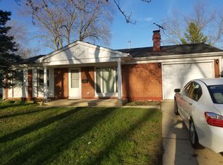 215 Villa Rd, Streamwood, IL 60107