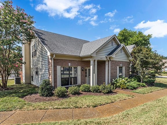 2nd image of 6018 Sunrise Cir