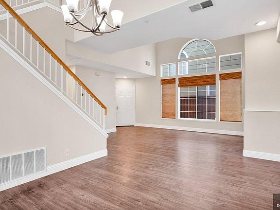 3rd image of 8573 Peachtree Ave