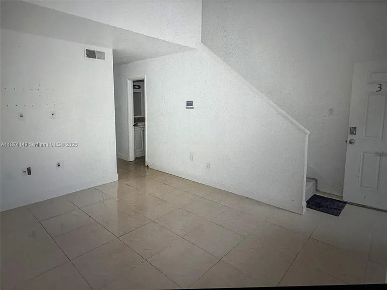 3984 Crayrich Cir #C-5 — Photo 10