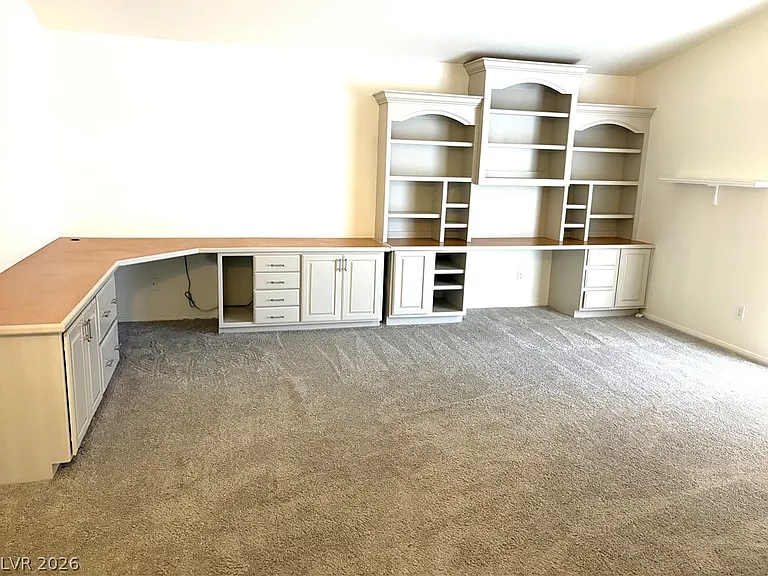 8504 Crest Hill Ave — Photo 5
