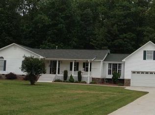 2212 Hollywood Ln, Signal Mountain, TN 37377