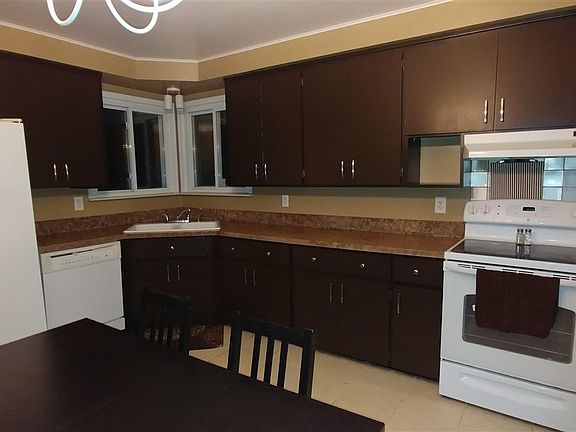 4th image of 32471 Knollwood Dr