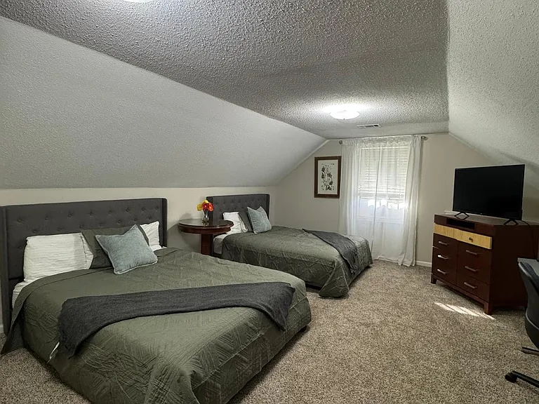 2509 Friars Pl — Photo 37