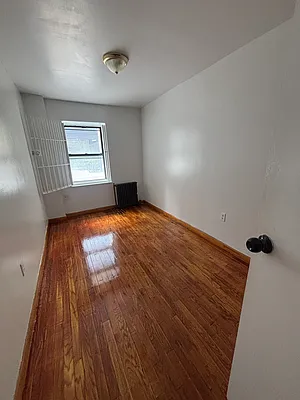 Bedroom, photo 3