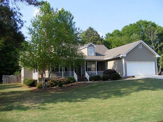 1st image of 368 Golfcrest Dr SE