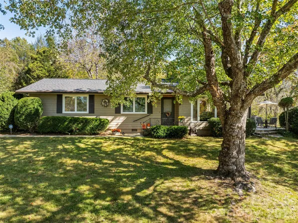 115 Wild Cherry Rd, Asheville, NC 28804