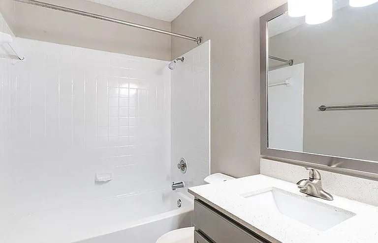 Birch Apartment Homes — Photo 6