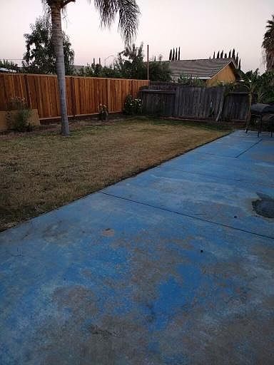 2nd image of 865 Maple Ct