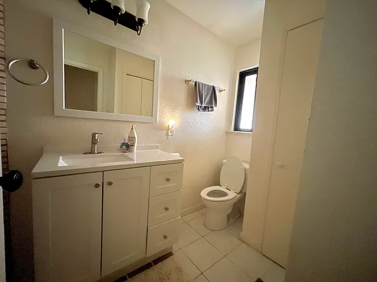 1813 Wright St #1 — Photo 1
