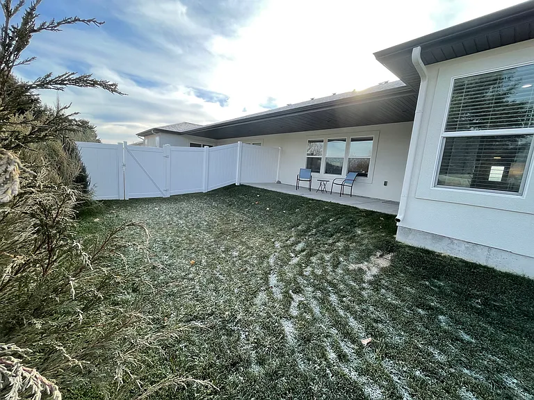 Cheri Ct — Photo 22