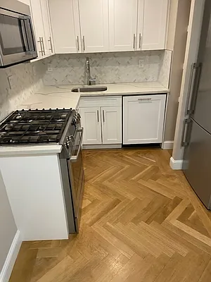 Rented by UES Management | media 13